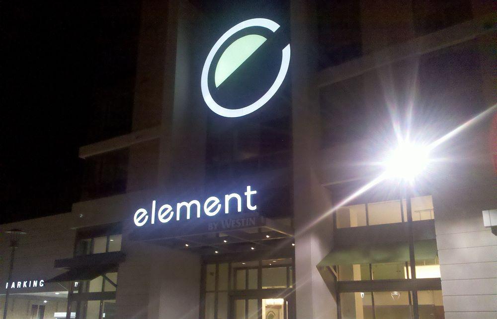 Element Omaha Midtown Crossing Hotel Exterior photo